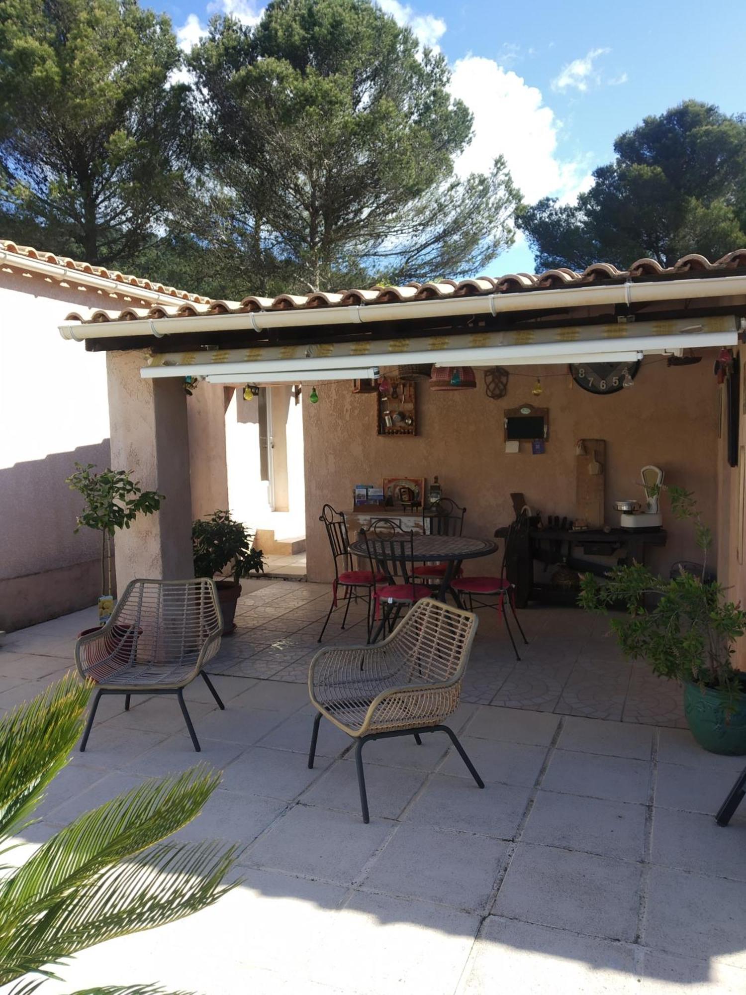 Bed and Breakfast L'Eolyre La Motte-d'Aigues Exterior foto